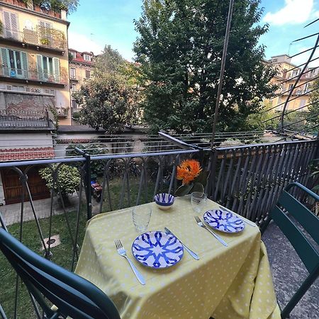Appartamento Su Cortile Magico Turin Exteriör bild