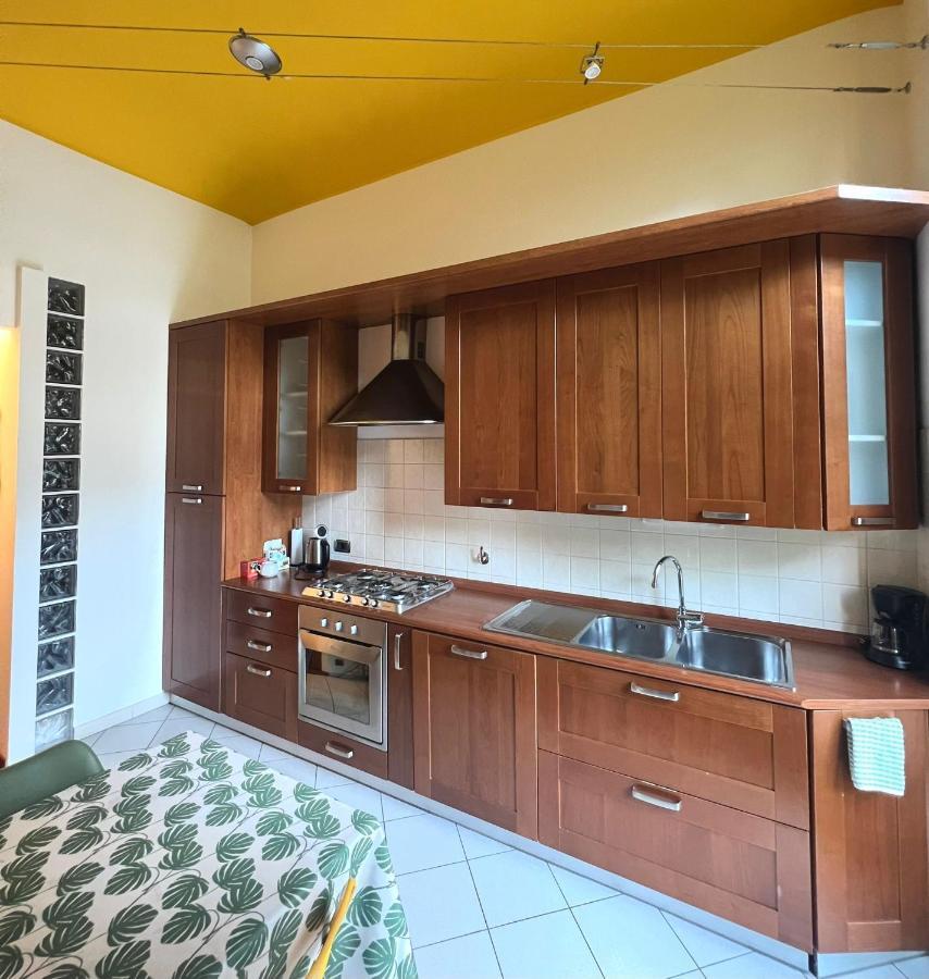 Appartamento Su Cortile Magico Turin Exteriör bild