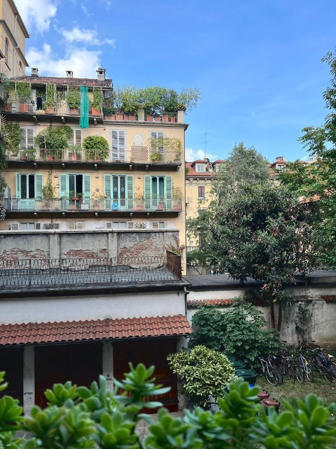 Appartamento Su Cortile Magico Turin Exteriör bild